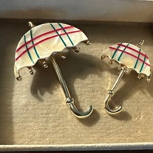 Chic Gold and White Umbrella Brooch Set
